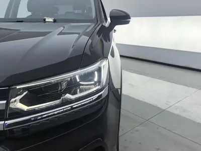 Volkswagen Tharu