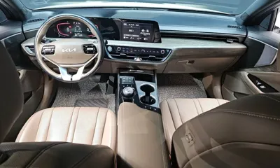 Kia K8