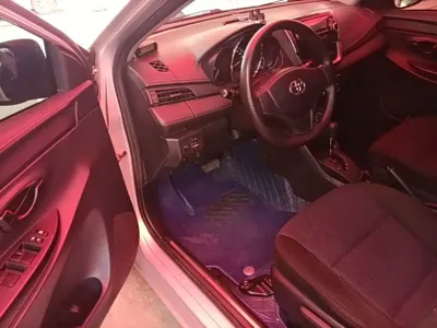 Toyota Yaris L