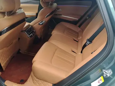 BYD 汉L
