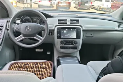 Mercedes-Benz R-Class