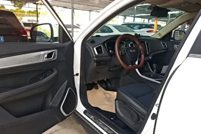Geely Auto Vision X6