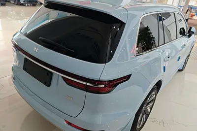 Li Auto ONE