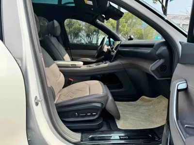 Nio ES7