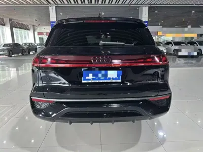 Audi Q6