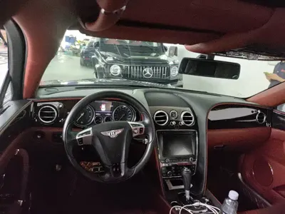 Bentley Flying Spur