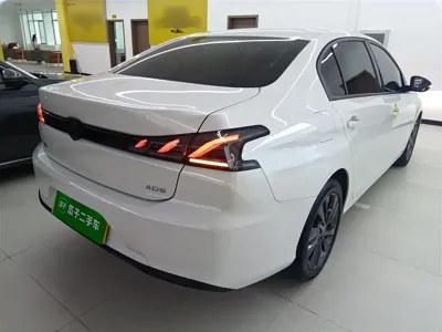 Peugeot 408