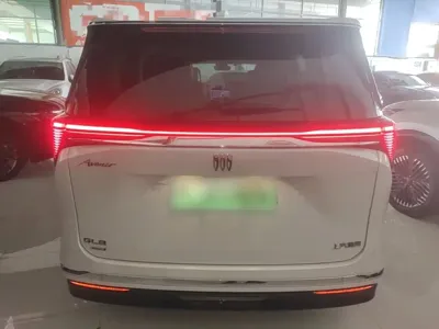 Buick GL8 Hybrid