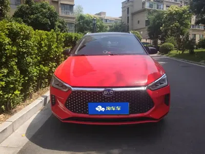 BYD e2