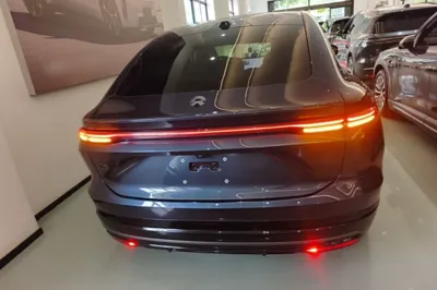 Nio EC6