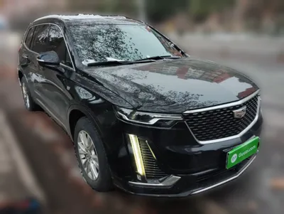 Cadillac XT6