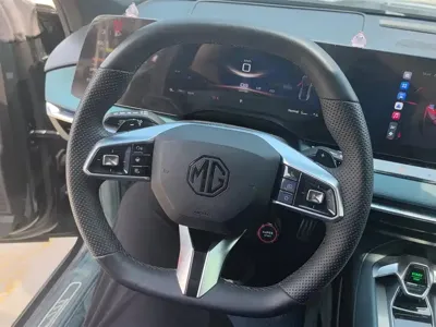 MG MG7