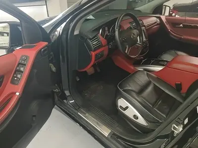 Mercedes-Benz R-Class