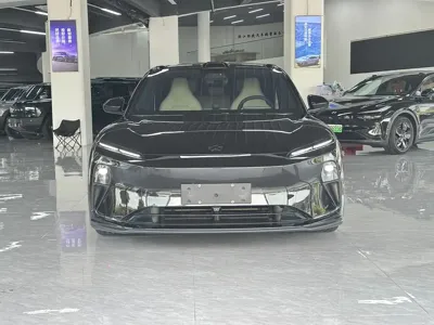 Nio ET5T
