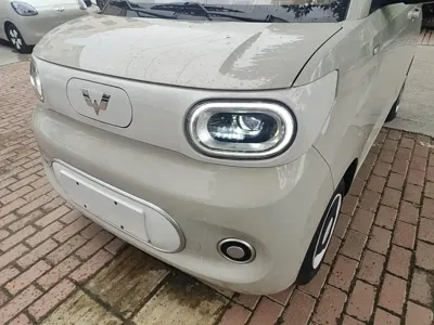 Wuling MINIEV