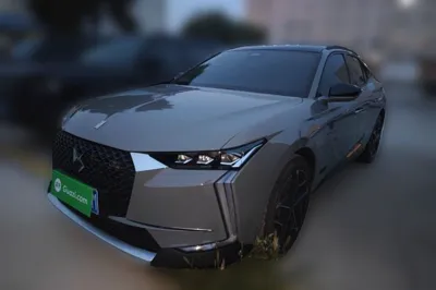 DS 4