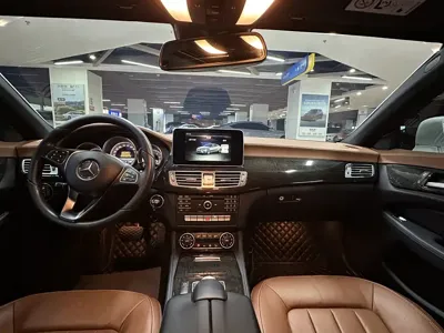 Mercedes-Benz CLS