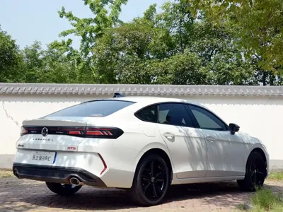 Volkswagen Lamando