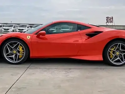Ferrari F8