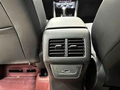 Jetta VS7