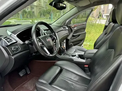 Cadillac SRX