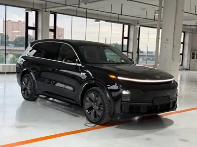 Li Auto Li L8