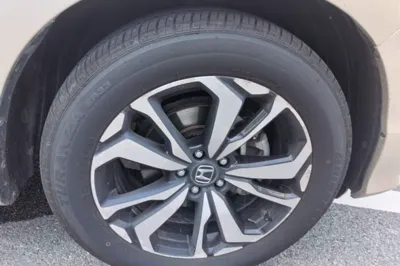 Honda UR-V