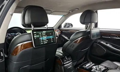 Genesis EQ900