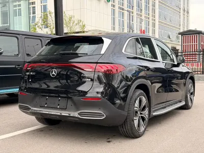 Mercedes-Benz EQE SUV