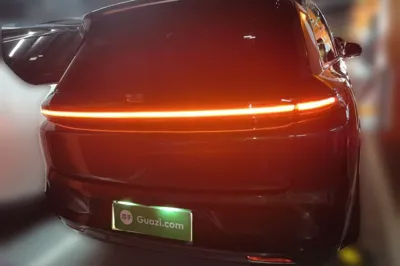 Li Auto L8