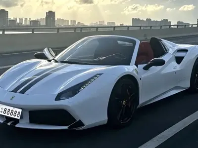 Ferrari 488