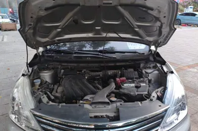 Nissan Livina