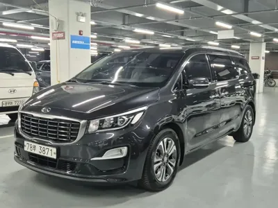 Kia Canival