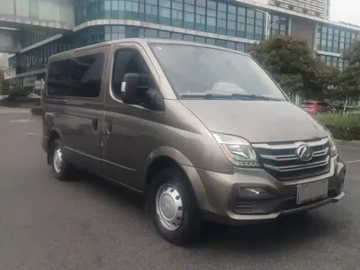 大通 V80