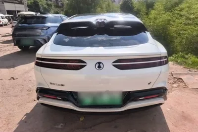 Denza Z9GT