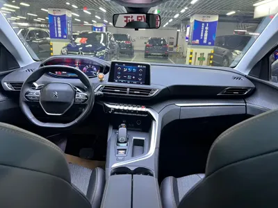 Peugeot 4008