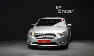 Ford Taurus