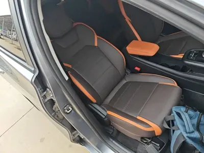 BYD e2