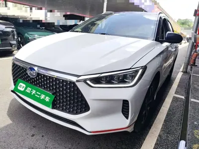 BYD e2