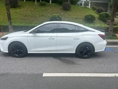 MG MG5 Scorpio