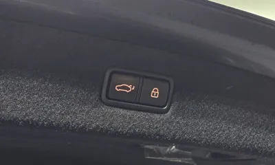 Genesis EQ900