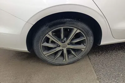Geely Auto Emgrand