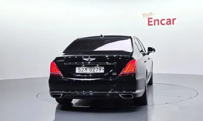 Genesis EQ900