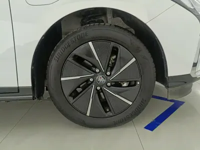 Buick Velite 6