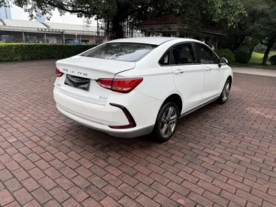 BAIC EU5