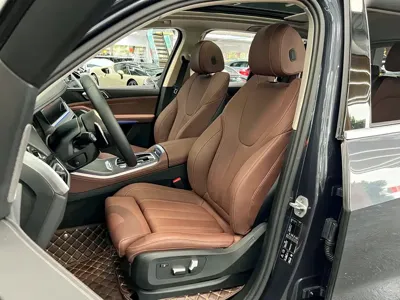 BMW X5 (Import)
