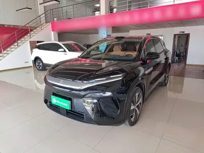 BYD 唐L