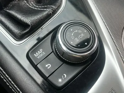 Infiniti Q50L