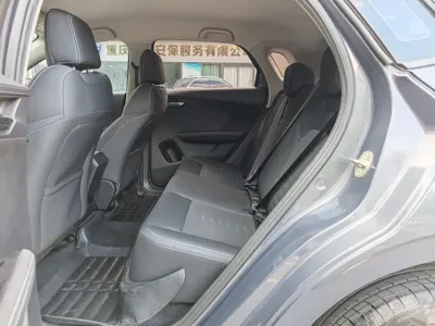 BYD e2