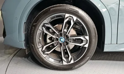 BMW iX2